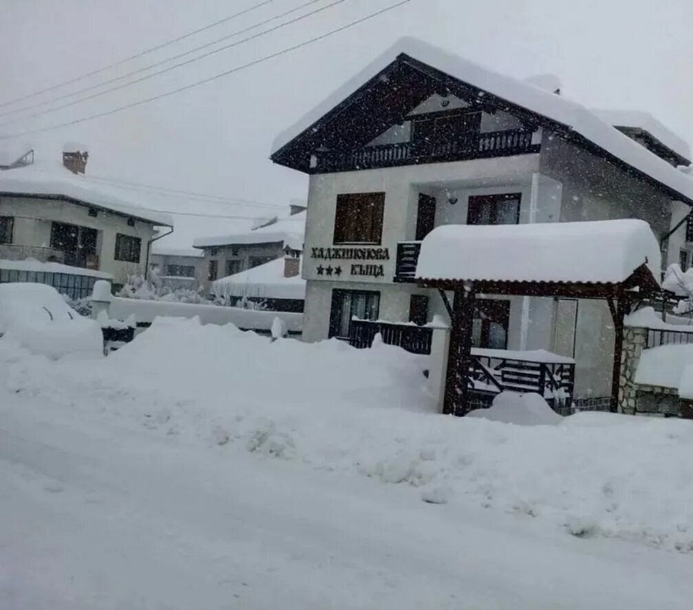 Отель Hadjipopova House 3*